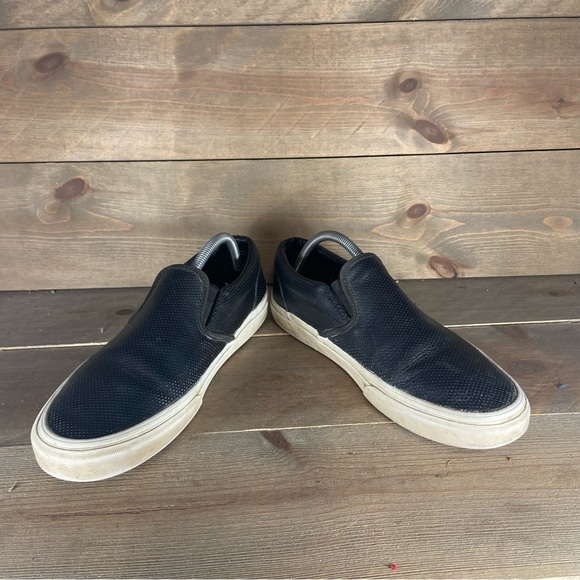 Vans classic slip on mens size 9 shoes black slip on athletic skate sneakers - Picture 3 of 8